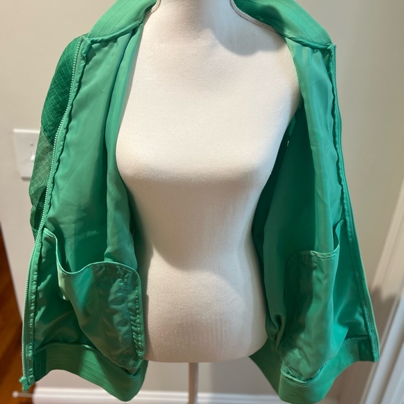 Womens Nike Jacket - Picture 8 of 11